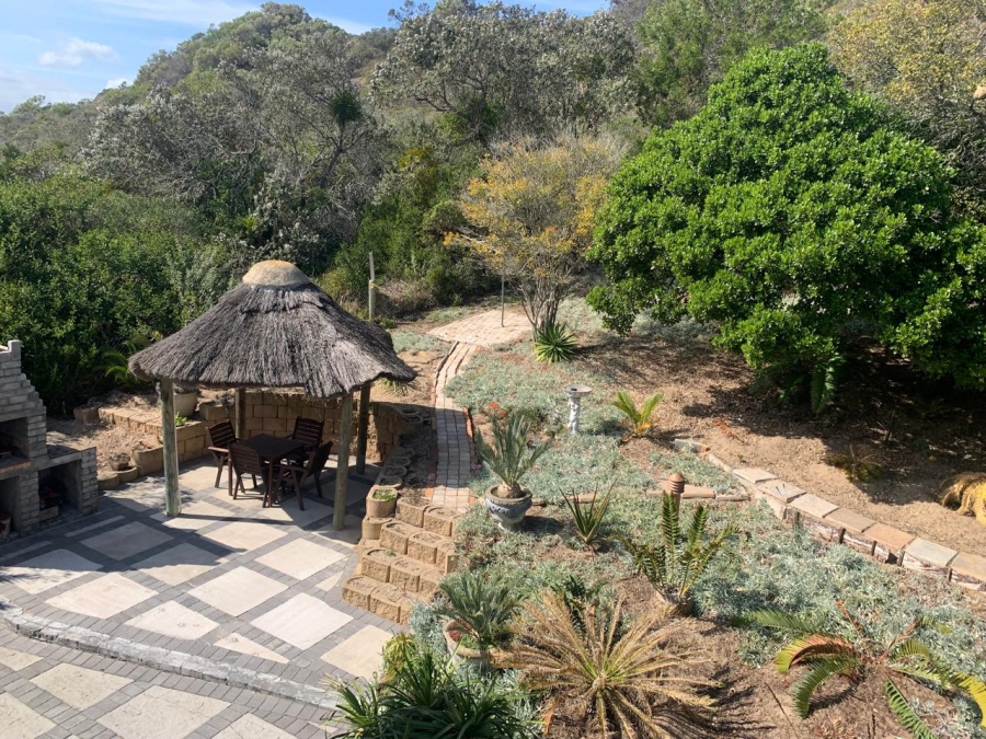 4 Bedroom Property for Sale in Cola Beach Western Cape